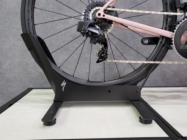 Specialized kilian store bike stand